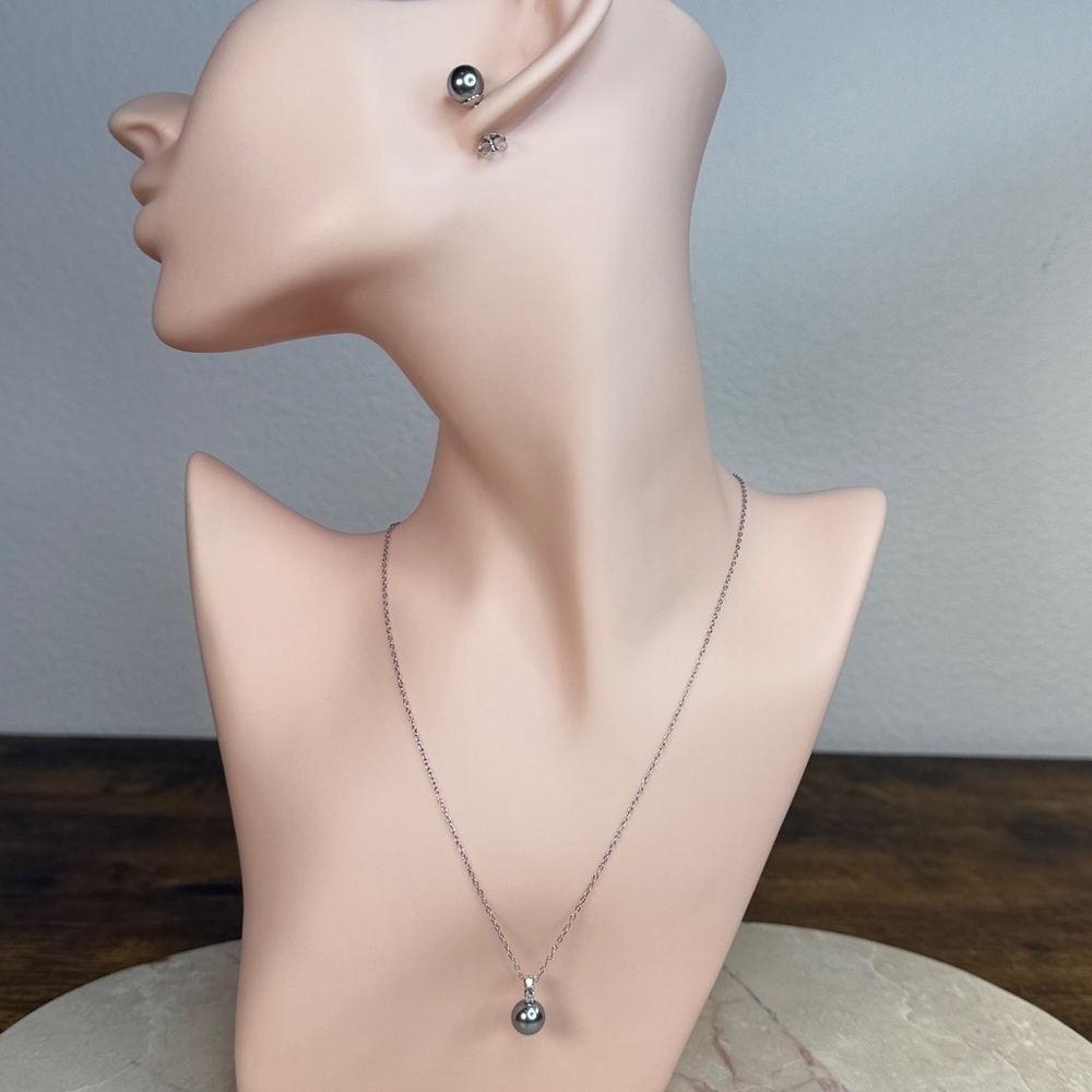Elegant Silver 925 Necklace and Real Pearl Earring Set